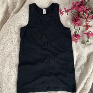 High neck laser cut patterned active top